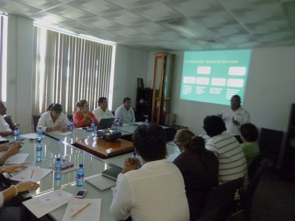 IMPARTE EL ITSM CURSO DE INDUCCIÓN AL SISTEMA DE GESTIÓN DE CALIDAD AL PERSONAL DIRECTIVO Y OPERATIVO DE ESTA MÁXIMA CASA DE ESTUDIOS.