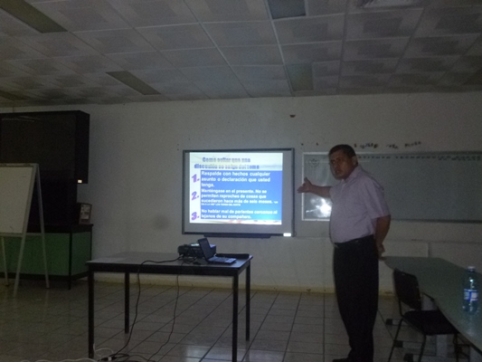 IMPARTEN CONFERENCIA DE “RELACIONES INTERPERSONALES POSITIVAS”, AL PERSONAL DEL ITSM