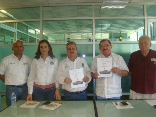FIRMA CONVENIO EL INSTITUTO TECNOLÓGICO SUPERIOR DE MACUSPANA Y LA EMPRESA TILAPIA AZUL, EN EL MARCO DEL XV ANIVERSARIO.