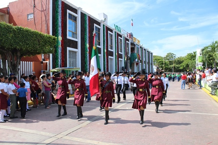 DESTACADA PARTICIPACIÓN DEL ITSM EN EL DESFILE CÍVICO DEL 16 DE SEPTIEMBRE