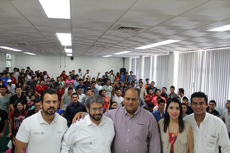 PLATICA DE BECAS PROSPERA