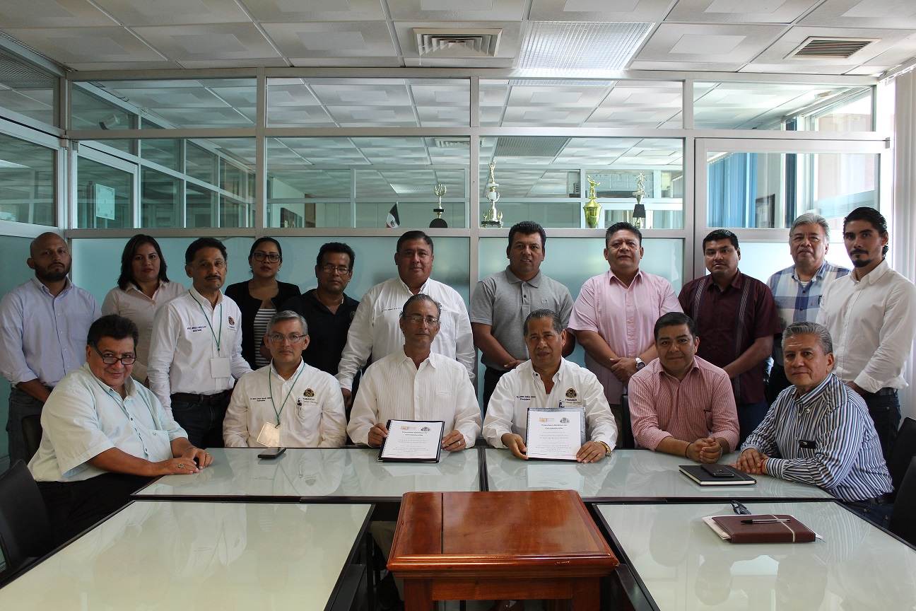 FIRMA DE CONVENIO ITSM- COLEGIO DE INGENIEROS MECÁNICOS Y ELECTRICISTAS DE TABASCO