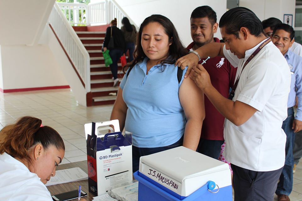 APLICACIÓN DE VACUNA A COMUNIDAD ITSM