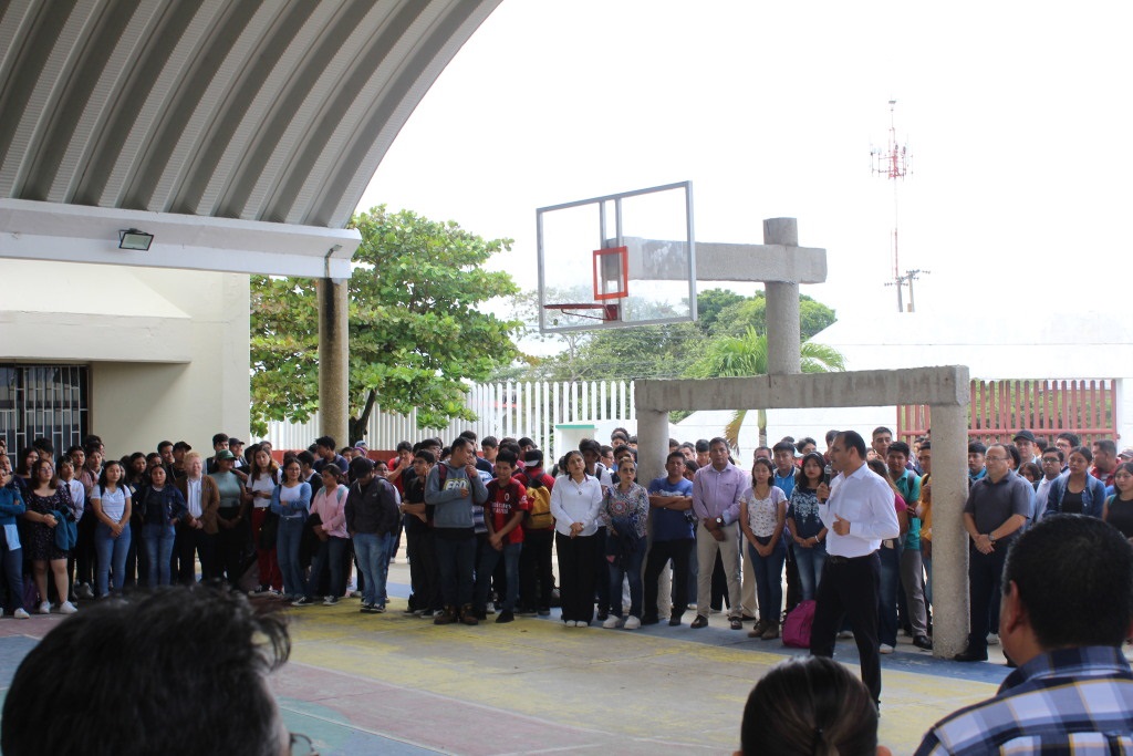 PRESENTACIÓN DE NUEVO DIRECTOR