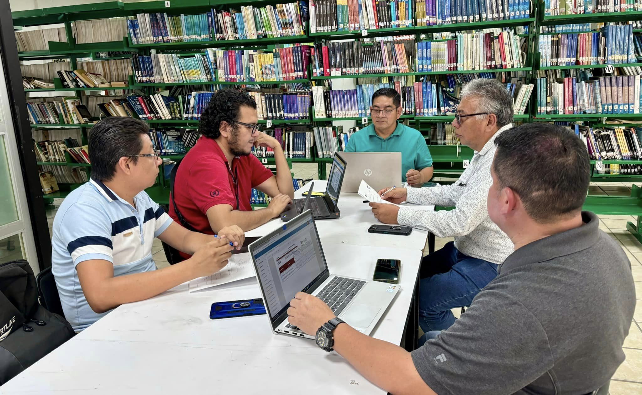 REUNIÓN DE LA ACADEMIA DE INGENIERÍA MECATRÓNICA