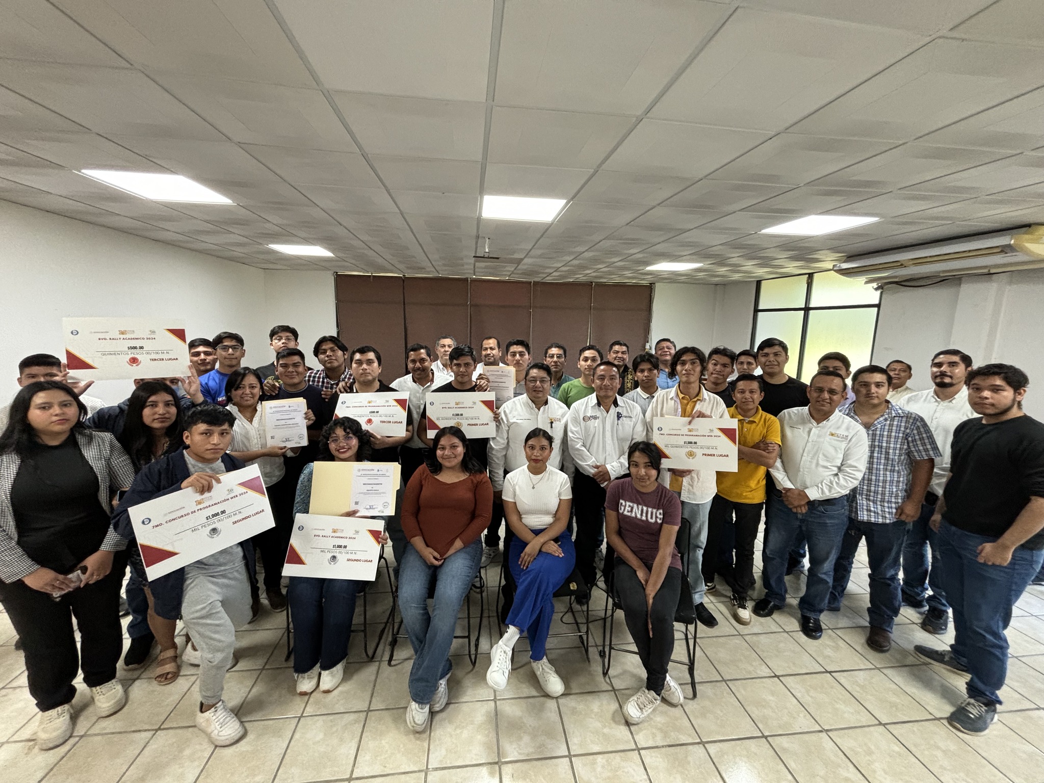 7mo. CONCURSO DE PROGRAMACIÓN WEB Y 8vo. RALLY DE CONOCIMIENTO