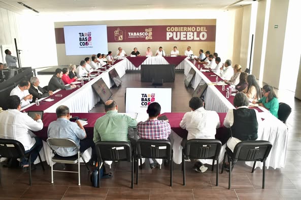 REUNIÓN PARA FORTALECER LA EDUCACIÓN EN TABASCO