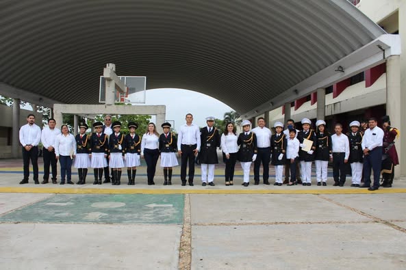 HOMENAJE DÍA DE LA BANDERA