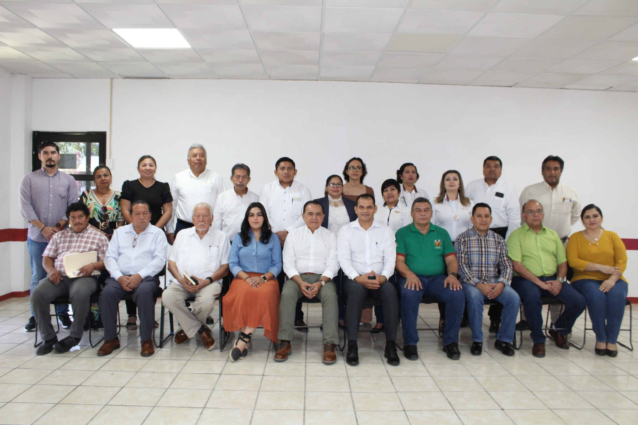 PRIMERA SESIÓN DEL CONSEJO DE VINCULACIÓN