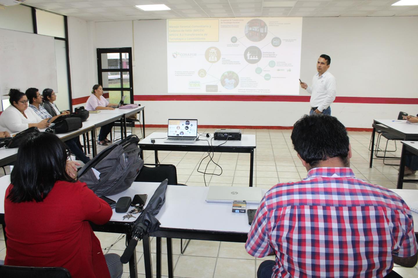 PLÁTICA INFORMATIVA CONAFOR
