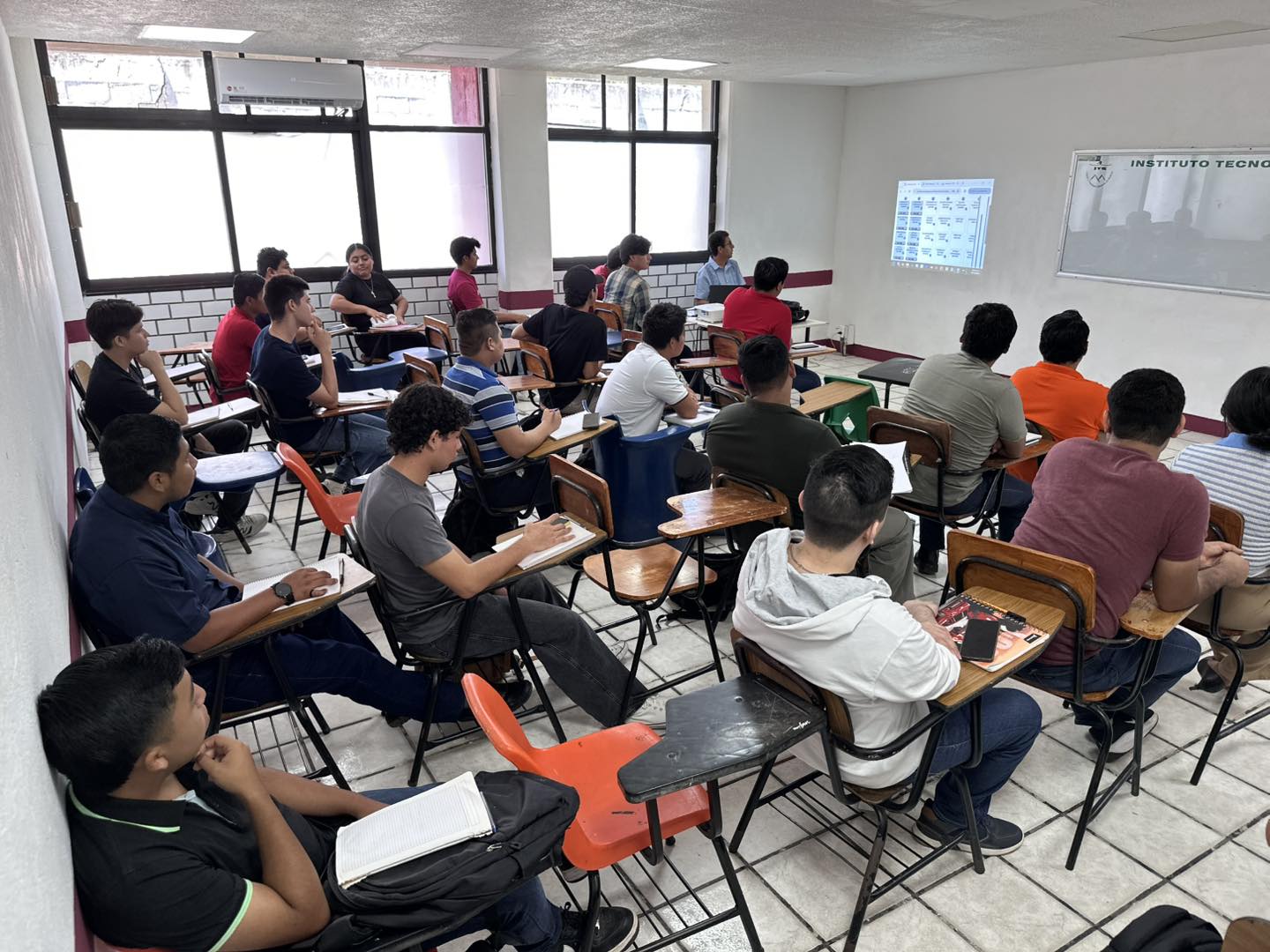 CURSOS DE INDUCCIÓN