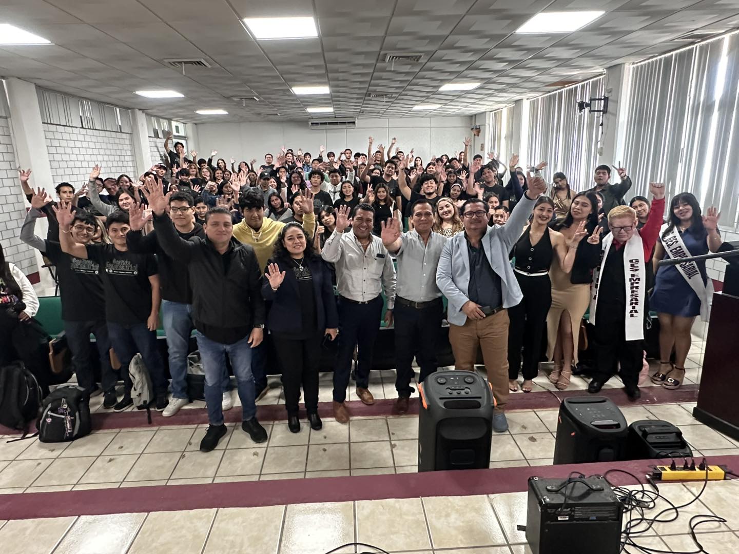 16° ANIVERSARIO DE LA CARRERA INGENIERÍA EN GESTIÓN EMPRESARIAL