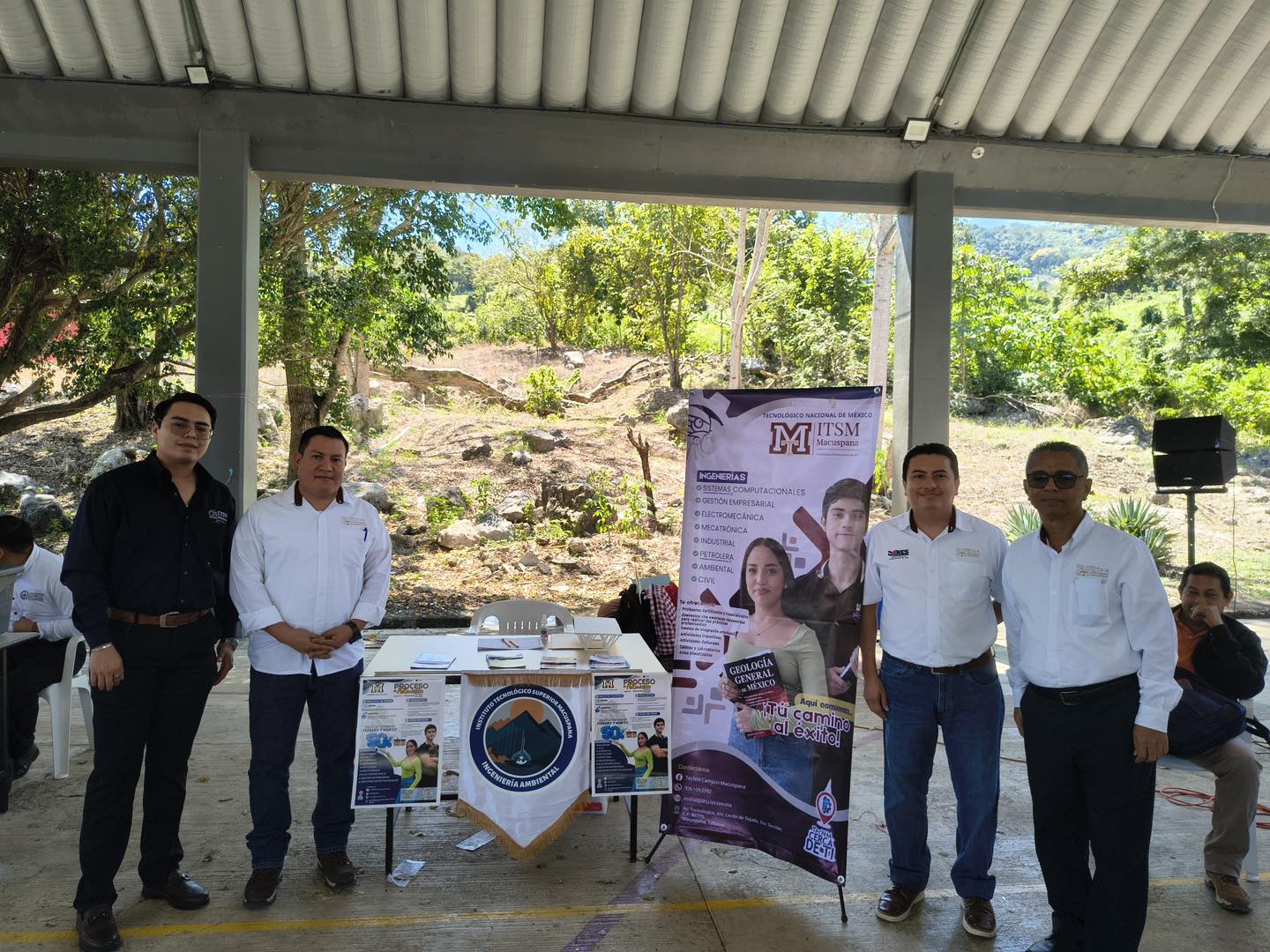 DIFUSIÓN DE OFERTA EDUCATIVA EN EL CECYTECH PLANTEL 16