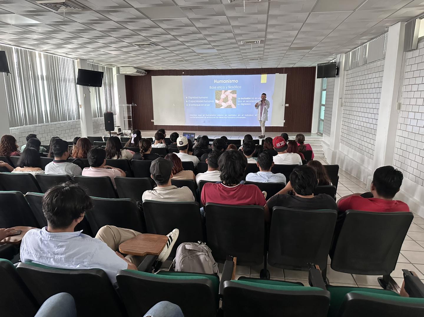 CONFERENCIA “HUMANISMO TECNOLÓGICO: EL CÓDIGO COMO HERRAMIENTA DE JUSTICIA SOCIAL”